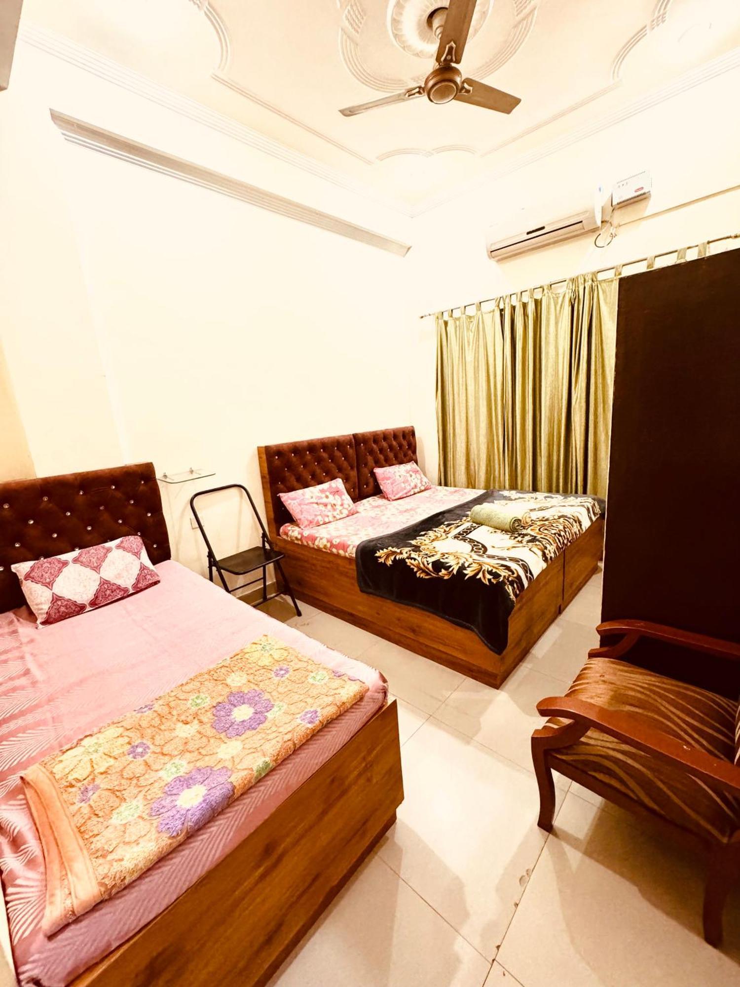 Qube House Bnb Rishīkesh Eksteriør billede